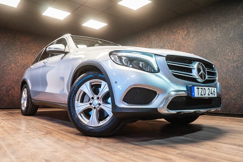 Bild 3 av Mercedes-Benz GLC 250 d 4MATIC 4M 9G Luxury | Luftfjädring | Drag | 1969kr/mån