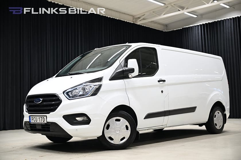 Bild 1 av Ford Transit Custom 300 130HK L2 Automat|Inredd|NyKamrem|EnÄgare|Leasbar
