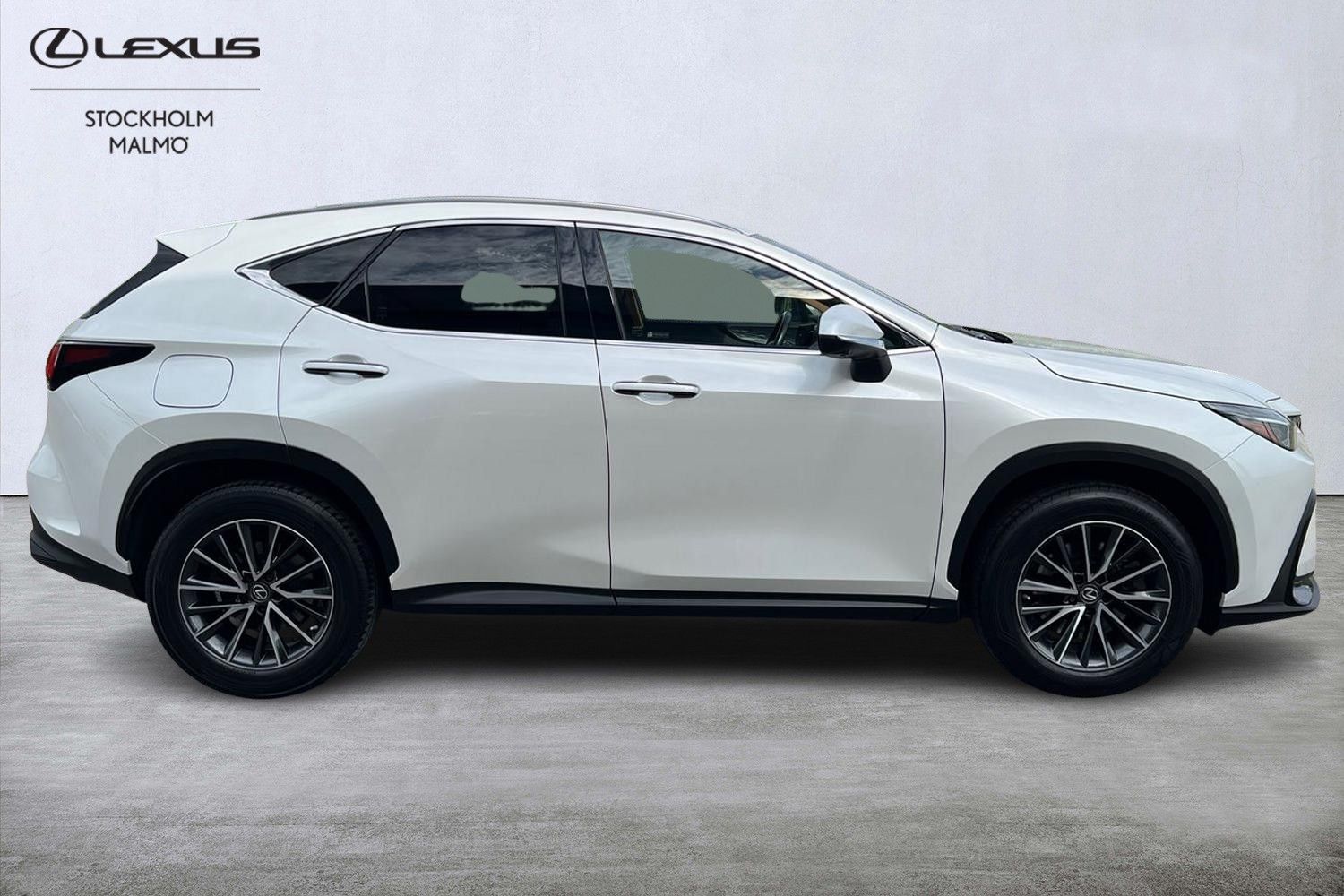 Lexus NX 450h+ E-CVT, 309hp, 2023