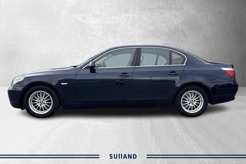Bilde 2 av BMW 525i Sedan 1 eiers bil, Comfortseter, Takluke, lav kilometer.