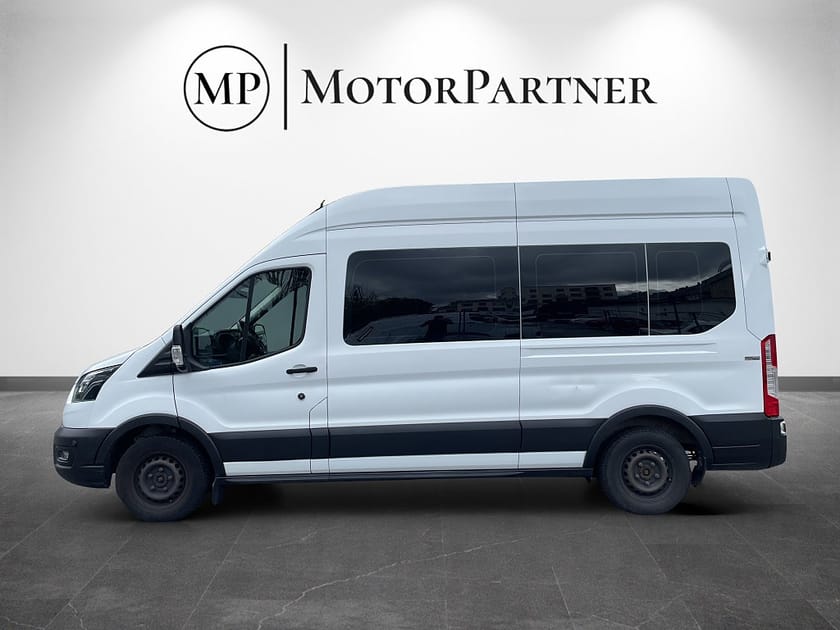 Bild 4 av Ford Transit 350 Kombi 2.0 EcoBlue Färdtjänst 9 Sits Värmare MOMS