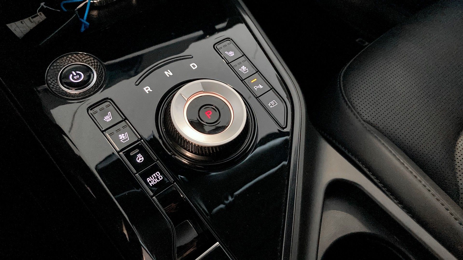 Kia Niro ADVANCE 204hk 64kWh GPS Värmare 2024, bild 7/10