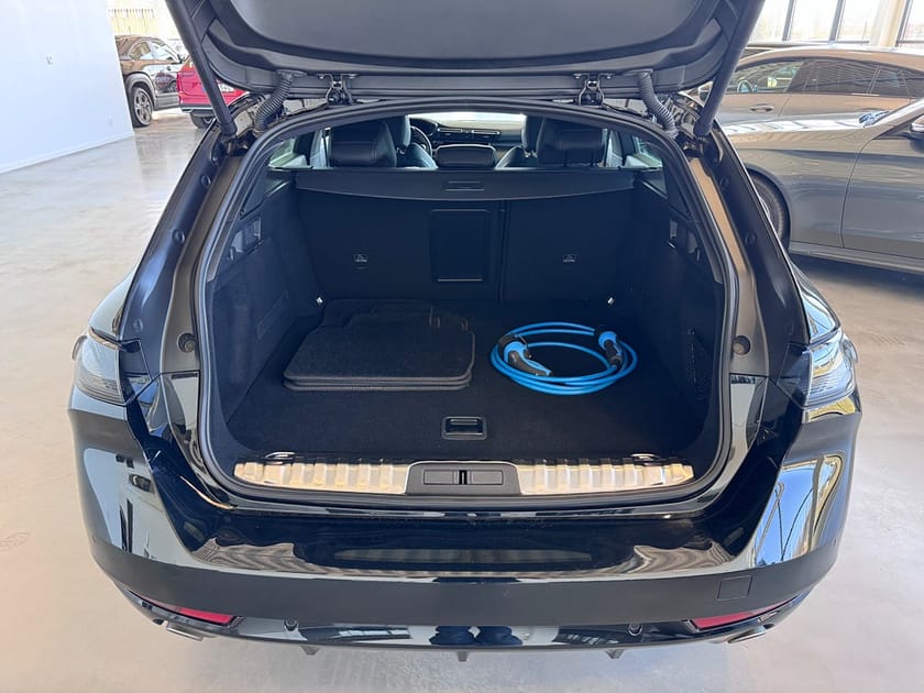 Bild 5 av Peugeot 508 SW Hybrid Plug in | GT | Apple Carplay | Värmare | Moms