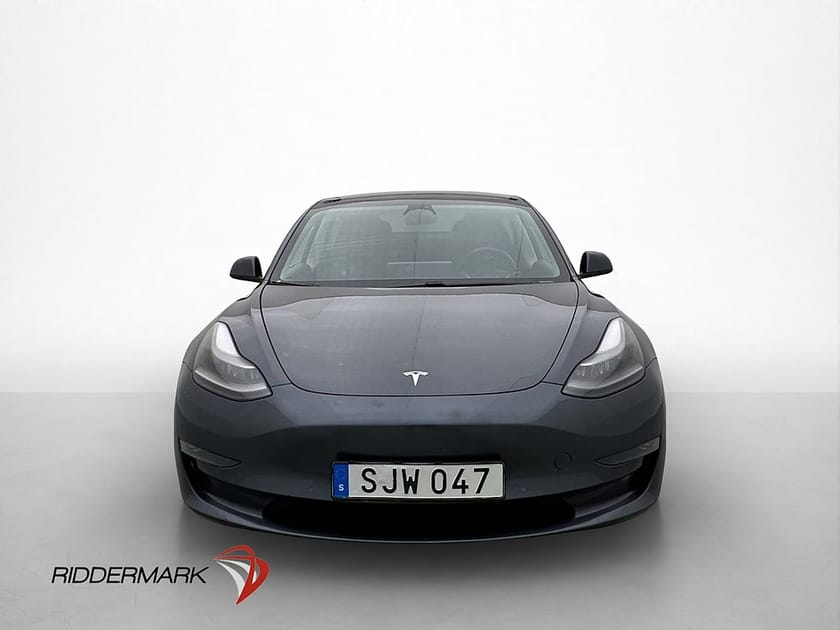 Bild 3 av Tesla Model 3 Long Range AWD 440hk Kamera Pano Svensksåld