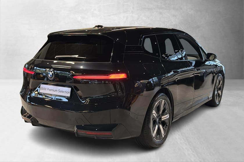 Bilde 4 av BMW iX xDrive40