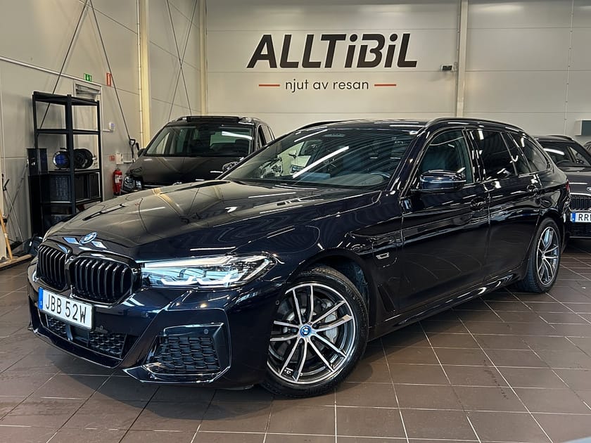 Bild 1 av BMW 530e Touring Steptronic M Sport Kamera/Navi/HiFi/Drag/Läder