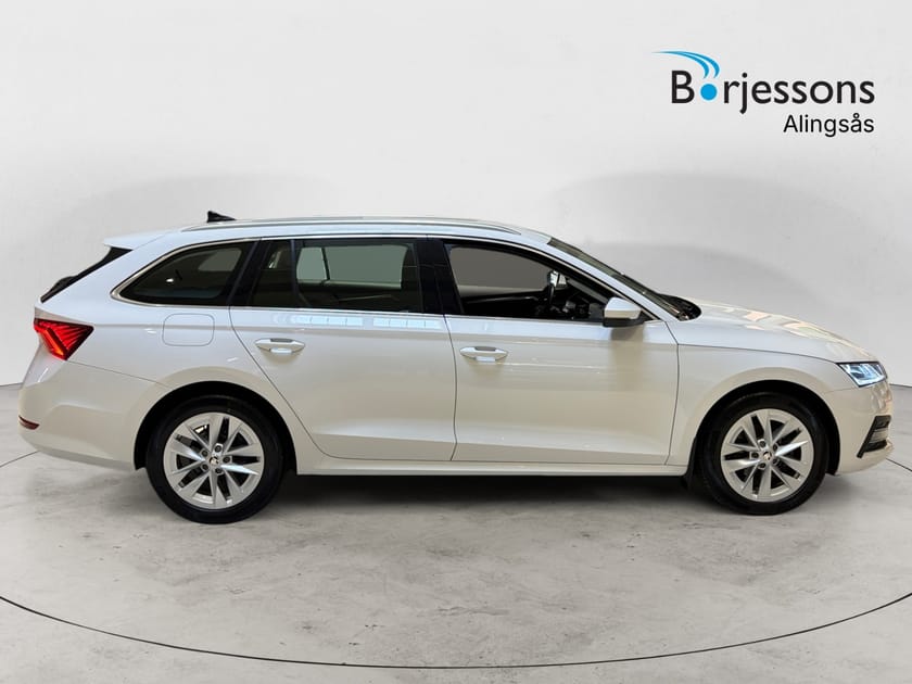 Bild 2 av Škoda Octavia Kombi Style TSI e-Tec 110hk Drag/Värmare/Kamera