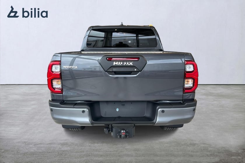 Bild 4 av Toyota Hilux Dubbelhytt 2,8 D-CAB D-4D MHEV AUT 4WD INVINCIBLE