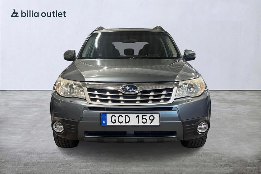 Bild 3 av Subaru Forester 2.0 X 4WD Automat 150hk Drag Backkamera