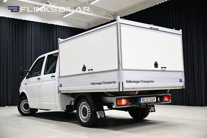 Bild 3 av Volkswagen Transporter Chassi Dubbelhytt 2.0 TDI 102HK Dubbelhytt|5-Sits|Kåpa|Drag|Floby|Leasbar
