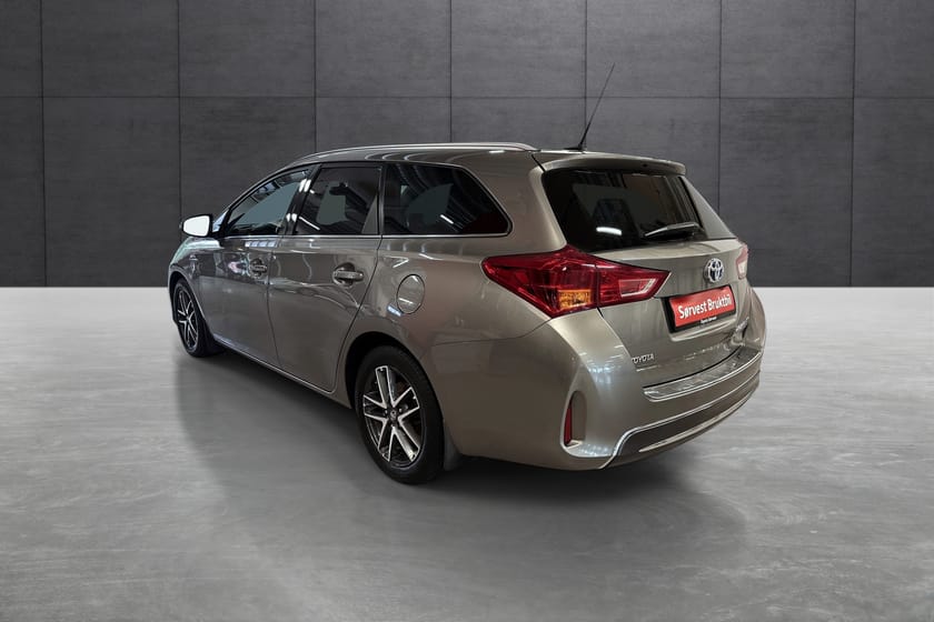 Bilde 3 av Toyota Auris Touring Sports Hybrid 1.8 VVT-i  Active+