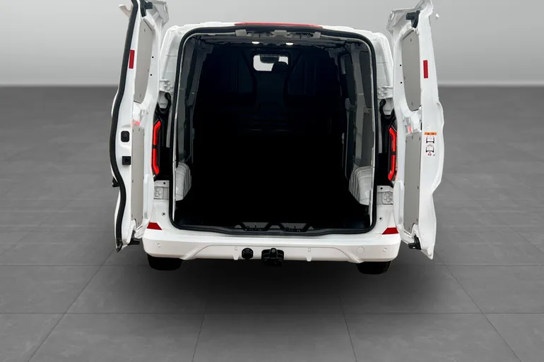 Ford Transit Custom 82.5 kWh AWD