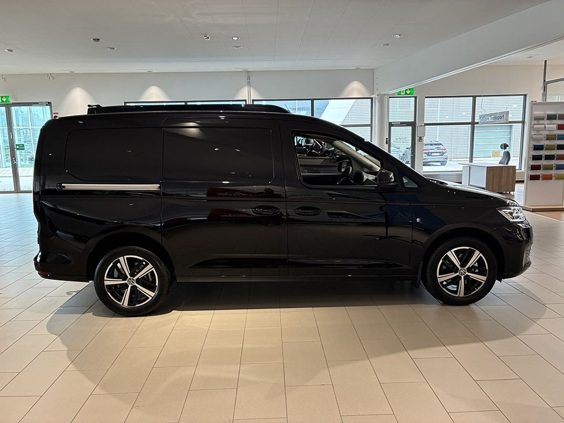 Volkswagen Caddy Cargo MAXI 122hk aut 2026, bild 7/10