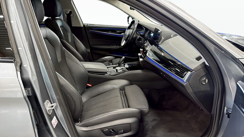 Bild 3 av BMW 520d xDrive Touring Sportline Drag Rattvärme Dieselvärmare Navi