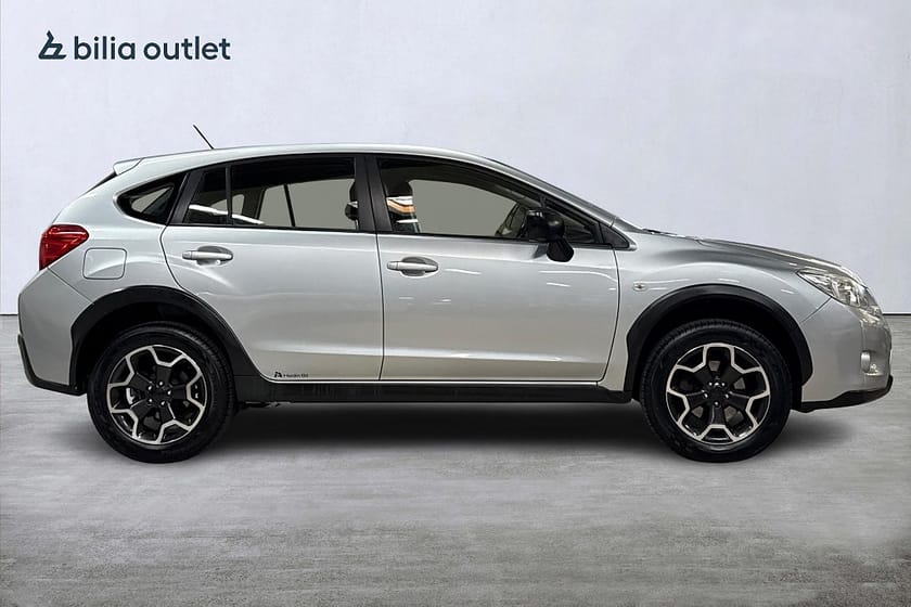 Bild 5 av Subaru XV 2.0 4WD Lineartronic 150hk Navi Drag
