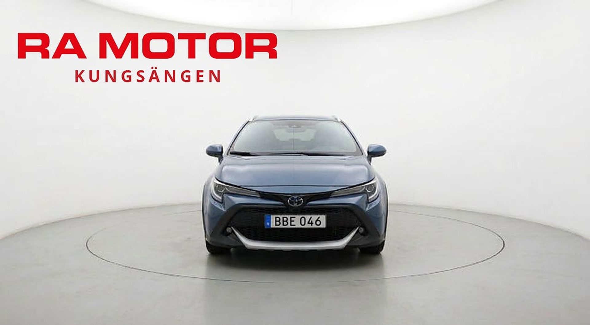 Toyota Corolla Trek Hybrid 184hk 2022, bild 7/10