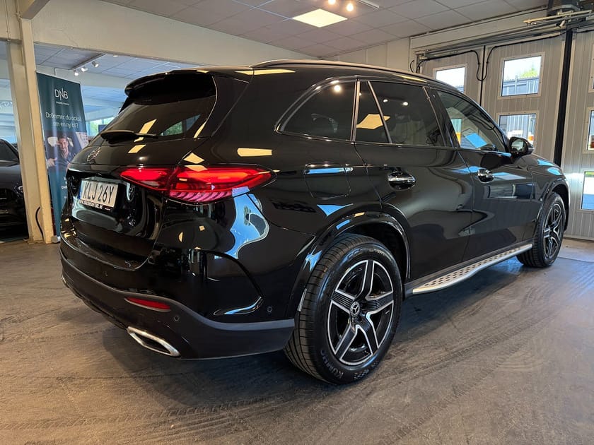 Bild 4 av Mercedes-Benz GLC 220 d 4MATIC AMG Drag Gps Luftfjädring Burmester SE UTR