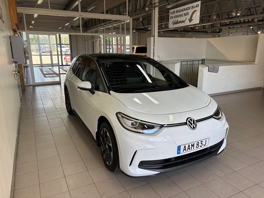 Bild 2 av Volkswagen ID.3 Pro Performance 150 KW/204 HK 59 KWH BATTERI, 1 VXL