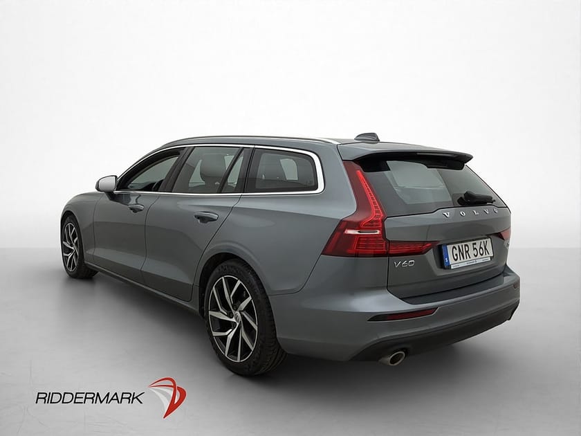 Bild 5 av Volvo V60 T5 250hk Momentum Värmare Kamera CarPlay Sensorer