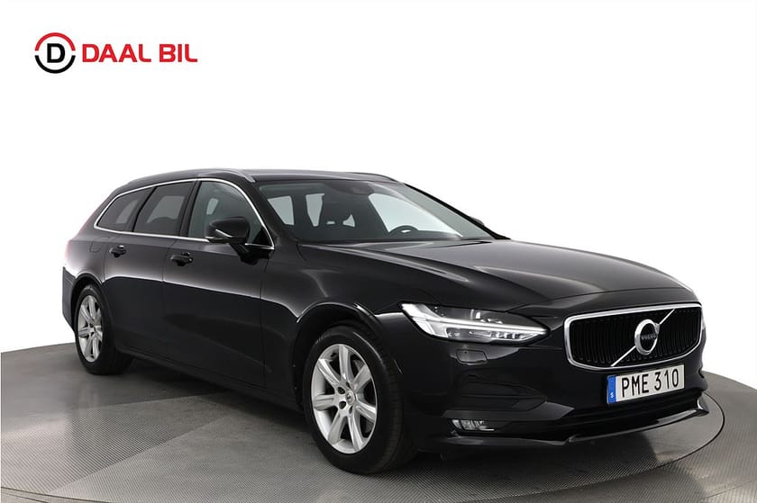 Bild 3 av Volvo V90 D4 AWD 190HK MOMENTUM PANO B&W® NAVI