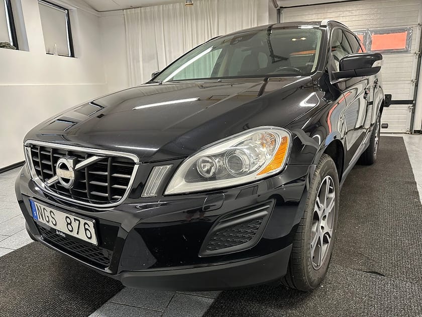 Bild 1 av Volvo XC60 D4 Momentum Euro 5