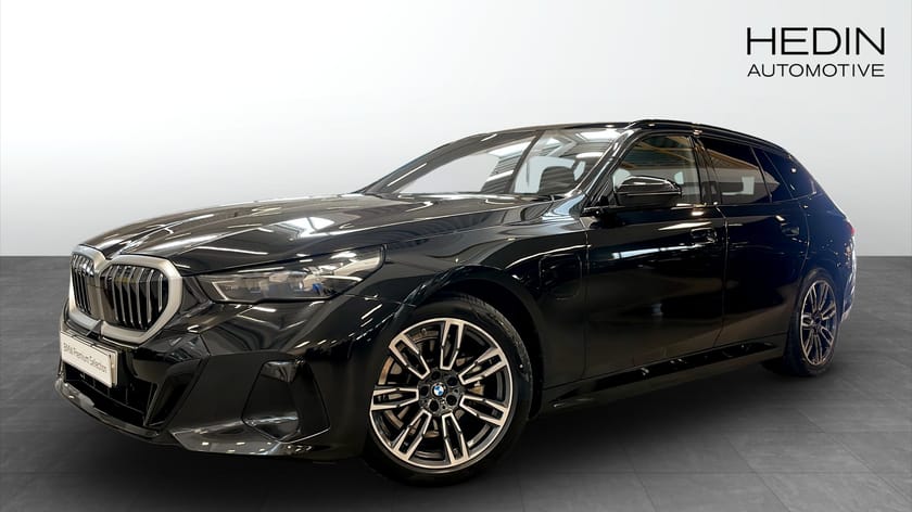 Bild 1 av BMW 530e xDrive Touring Drag H/K Rattvärme M-Sport
