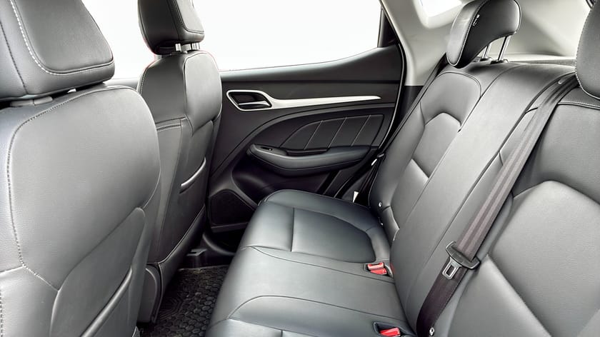 Bild 5 av MG ZS EV LHD 45KWH LUXURY  LHD 45KWH LUXURY MY21