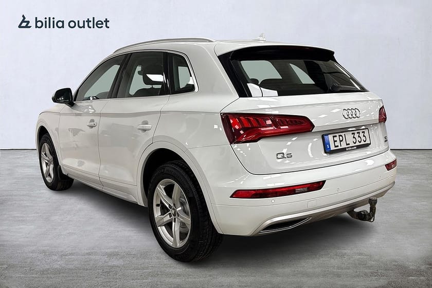 Bild 3 av Audi Q5 2.0 TDI quattro Nyservad Nybeskt Drag D-värmare PDC Bak