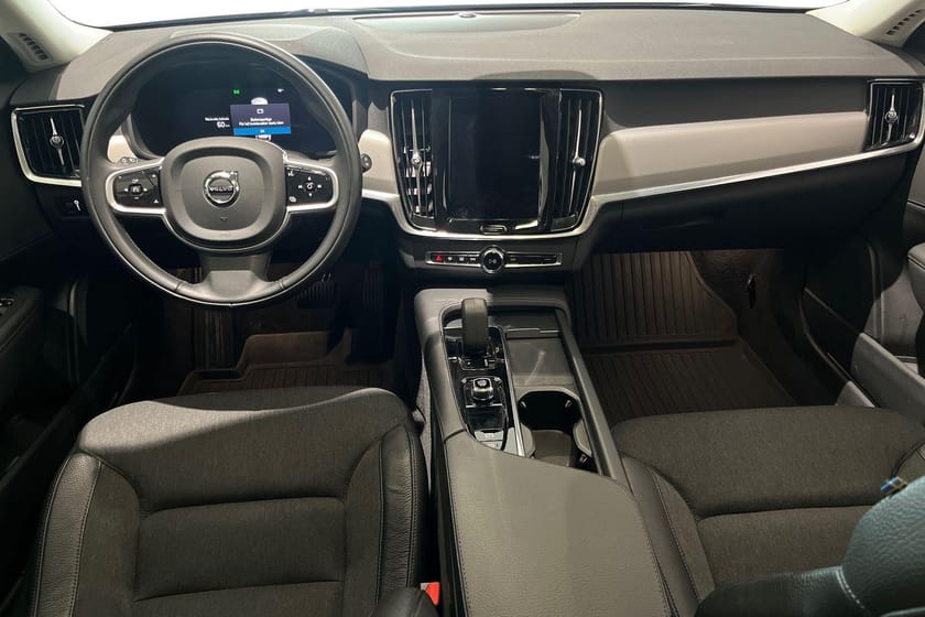 Bild 3 av Volvo V90 B4 Bensin Momentum Advanced Edition