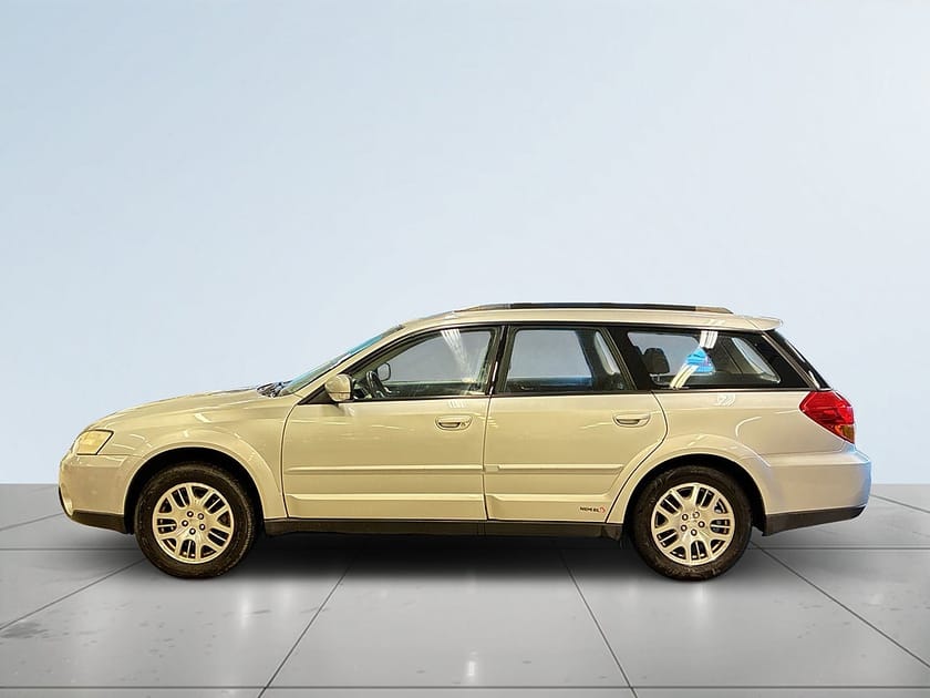 Bild 4 av Subaru Outback 2.5 4WD Kamrem bytt/SoV-Däck/Drag/Värmare
