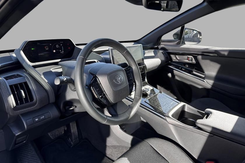 Bilde 2 av Toyota bZ4X AWD Active Tech