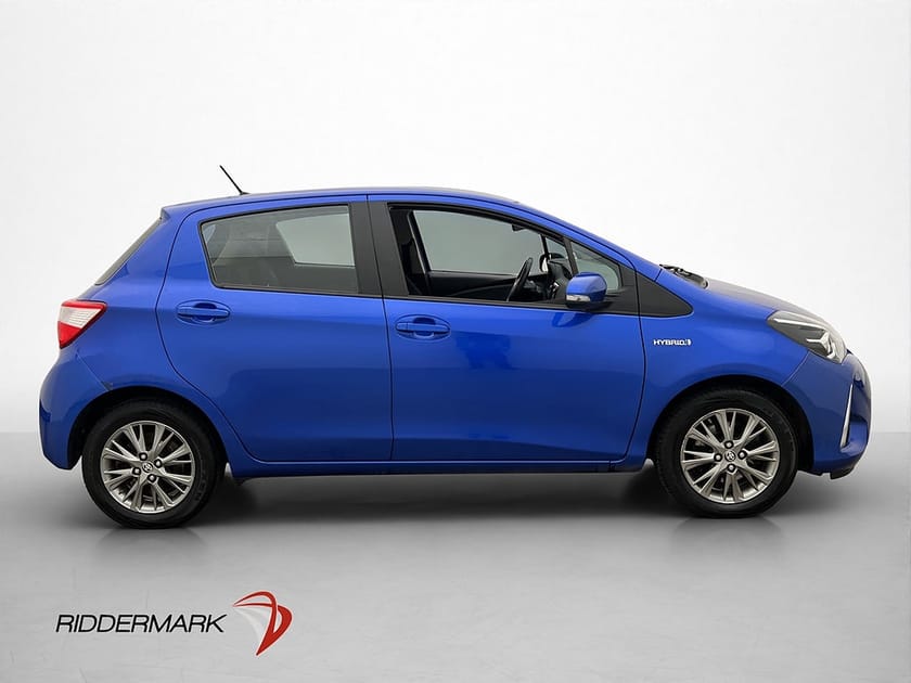 Bild 4 av Toyota Yaris Hybrid Active Kamera Navi Farthållare Blutooth