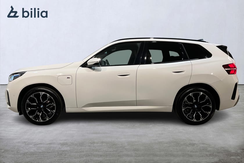 Bild 3 av BMW X3 30e xDrive M Sport / H/K / Drag / Adaptiv / 360 Kamera / Elstolar