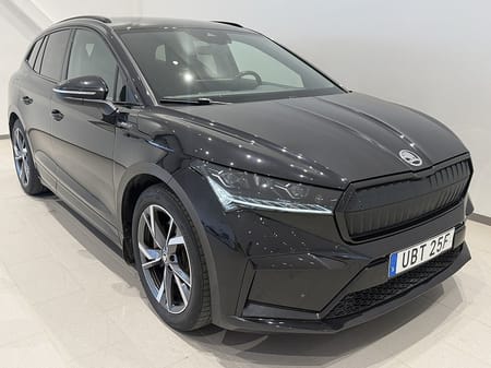 Škoda Enyaq iV 80 Skoda 82kWh 204HK Sportline Drag B-kamera