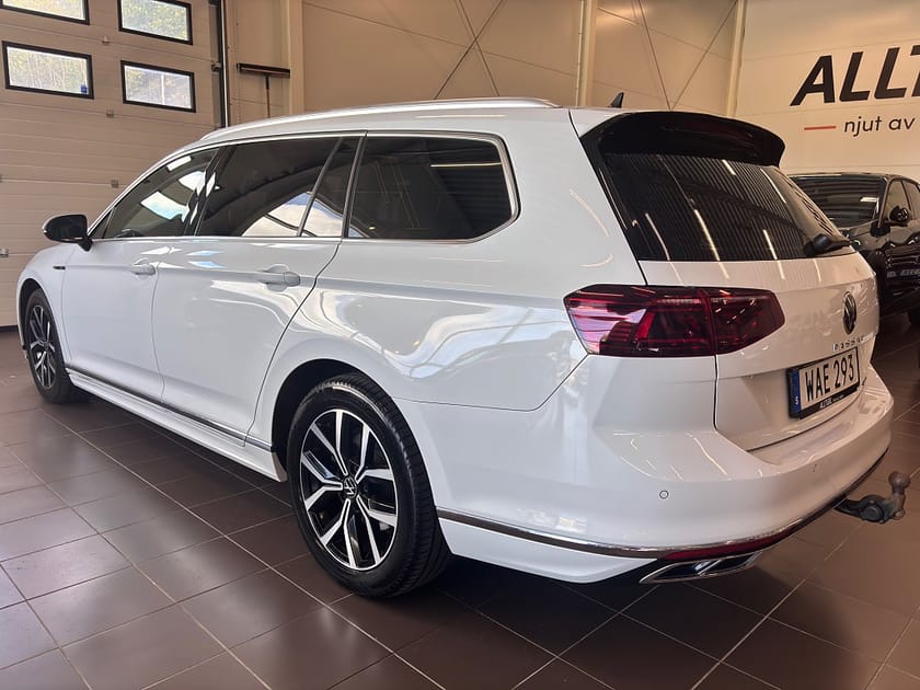 Bild 3 av Volkswagen Passat Sportscombi 2.0 TDI DPF SCR 4Motion GT