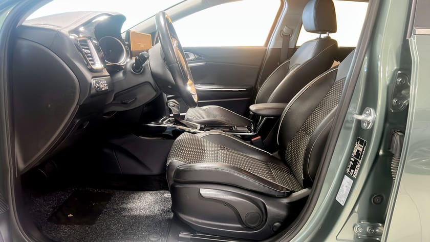 Bild 5 av Kia Ceed Sportswagon Plug-in Hybrid ADVANCE 141 Hk B-kamera Godkänd