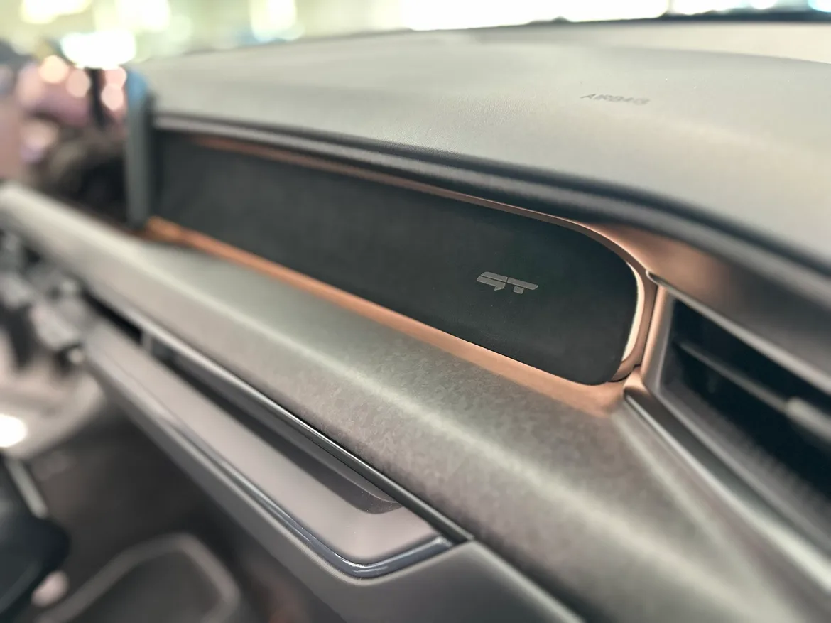 picture of a car