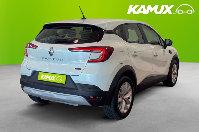 Bild 4 av Renault Captur E-TECH Plugin-Hybrid 160 Zen  Cockpit Sensorer DEFA 160hk