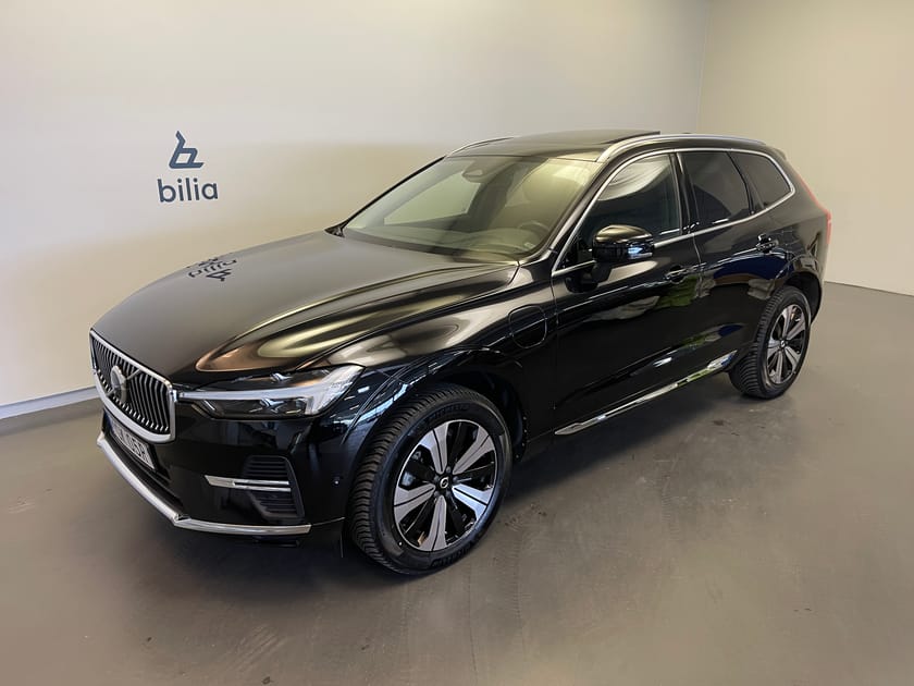 Bild 1 av Volvo XC60 Recharge T6 Plus Bright / Tonade rutor / Läderklädsel /