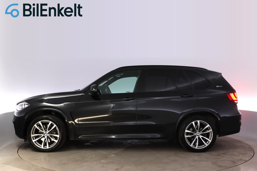 Bild 5 av BMW X5 xDrive40e M Sport Pano Drag Kamera H&K