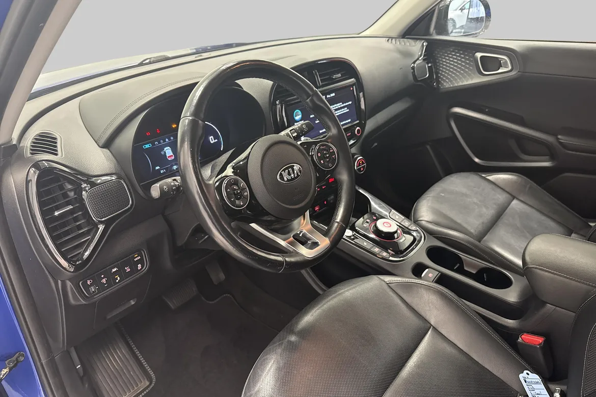 picture of a car