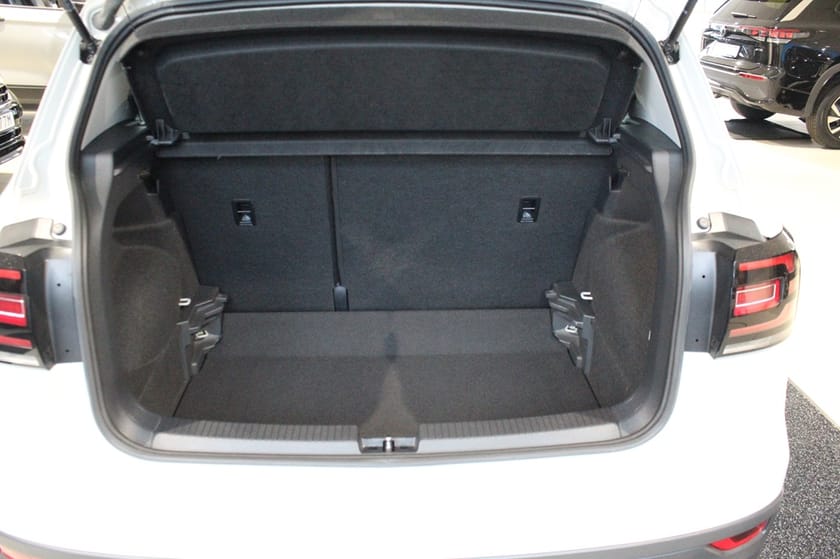 Bild 5 av Volkswagen T-Cross 1.0 TSI 95Hk