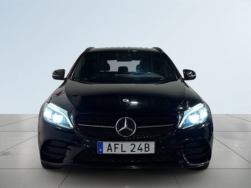 Bild 2 av Mercedes-Benz C 220 T d 4MATIC AWD AMG 9G Night Edit Drag Kamera GPS SoV MOMS