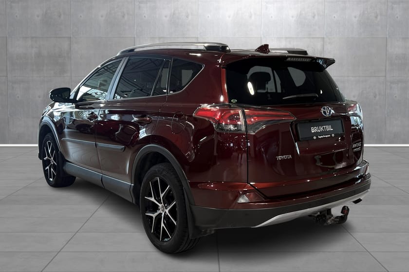 Bilde 3 av Toyota RAV4 Hybrid Executive AWD Hybrid, Lav km, 360kamera