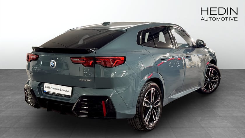 Bild 2 av BMW iX2 xDrive30 M sport / El-stol / Drag