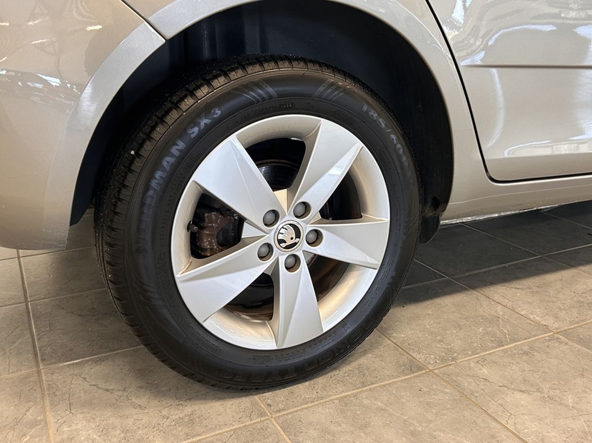Škoda Škoda Fabia — bild 3