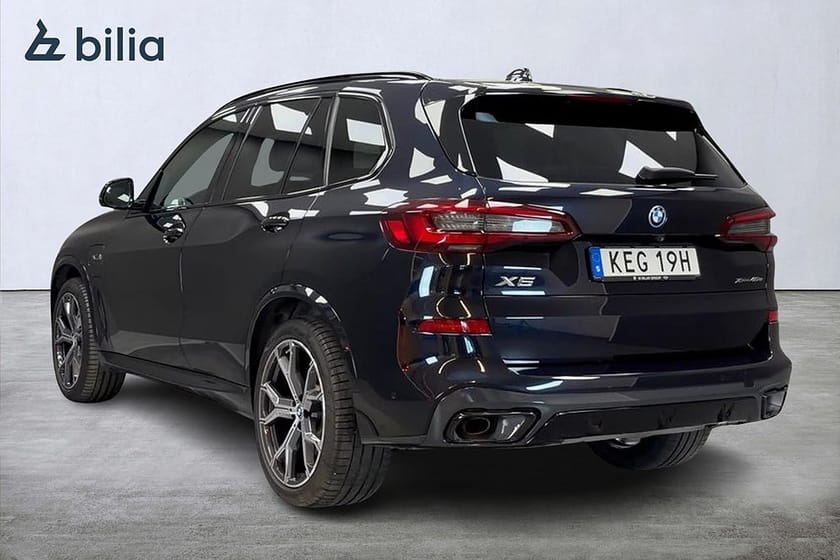 Bild 5 av BMW X5 xDrive45e iPerformance xDrive45e/M-Sport/HuD/360°/Pano/Drag/Låga Mil