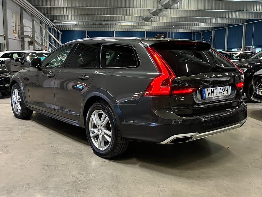 Bild 5 av Volvo V90 Cross Country D4 AWD Advanced SE II | Lounge | Värmare