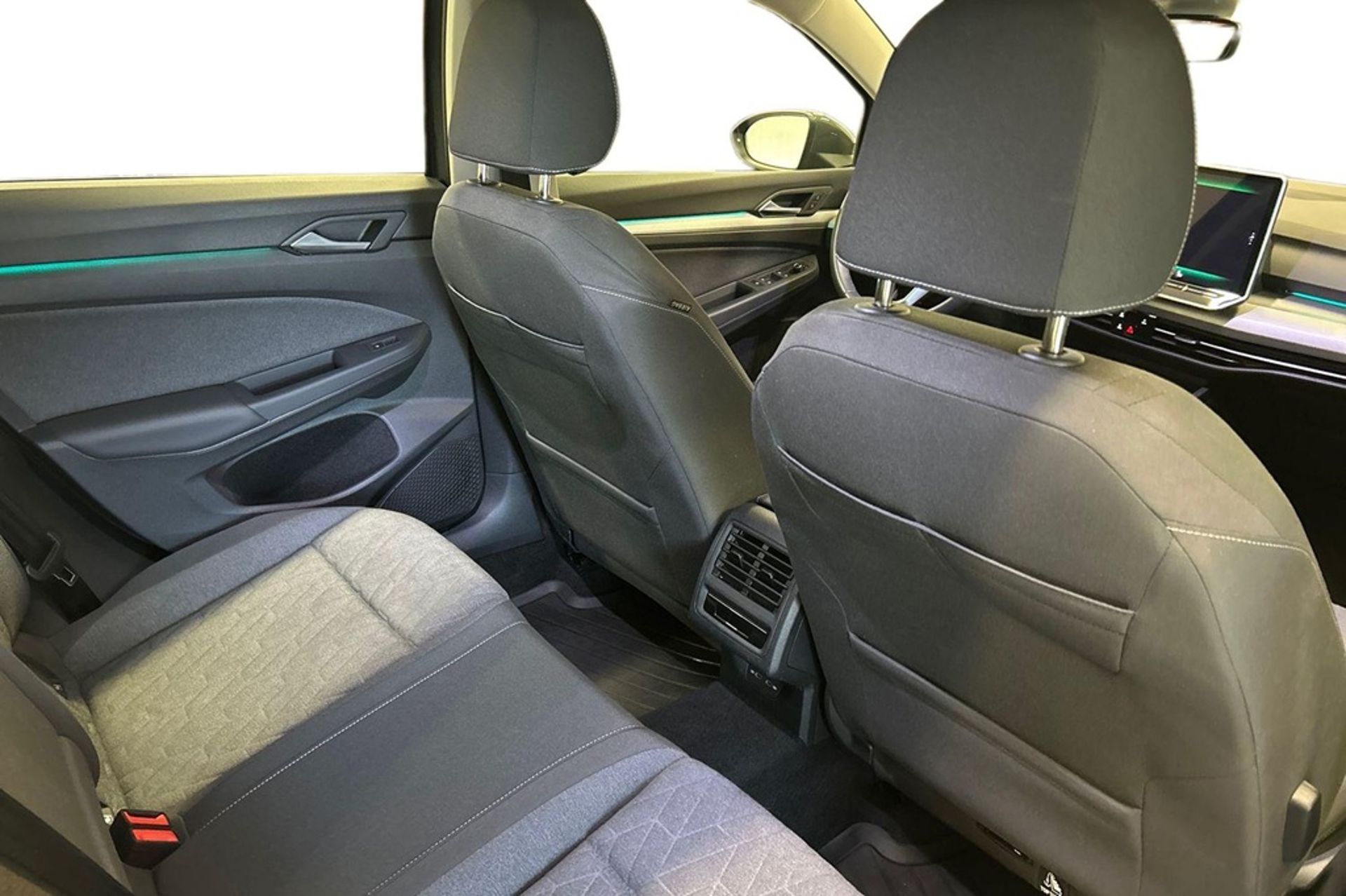 Volkswagen Golf 2025, bild 6/10