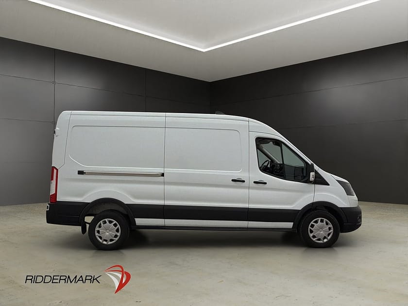 Bild 2 av Ford Transit 350 L3H2 Värmare 3-Sits Kamera Farthållare Moms
